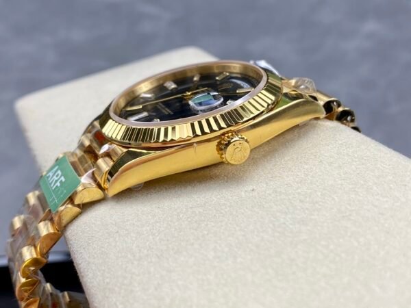 ROLEX DAY-DATE  M228238-0004  ARF