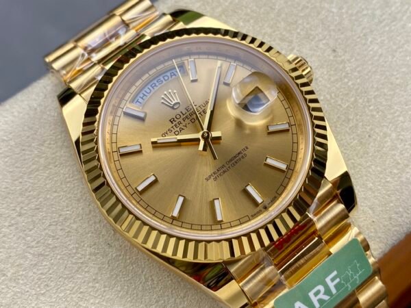 ROLEX DAY-DATE  M228238-0003  ARF