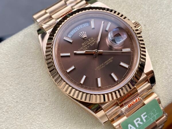 ROLEX DAY-DATE  M228235-0053  ARF