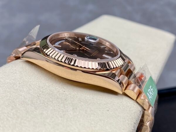 ROLEX DAY-DATE  M228235-0003  ARF