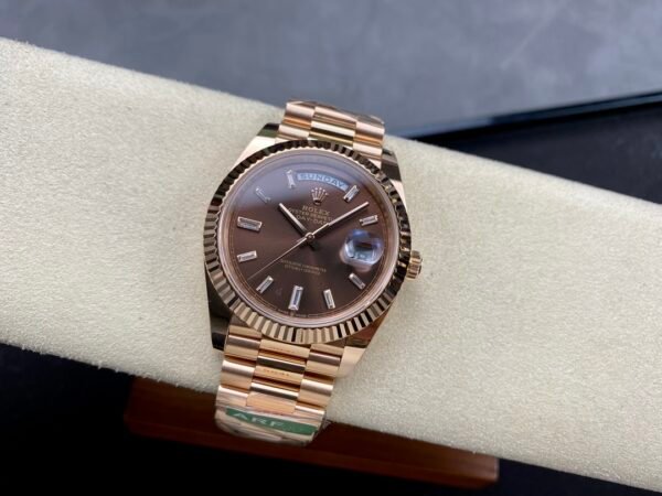 ROLEX DAY-DATE  M228235-0003  ARF