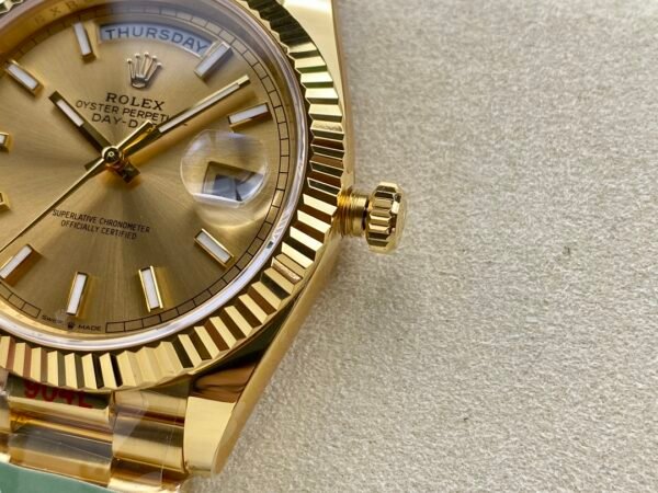 ROLEX DAY-DATE  M228238-0003  ARF