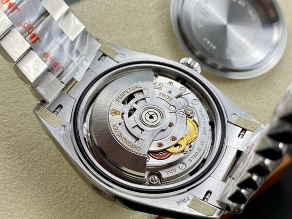 ROLEX DAY-DATE  M228236-0003  ARF