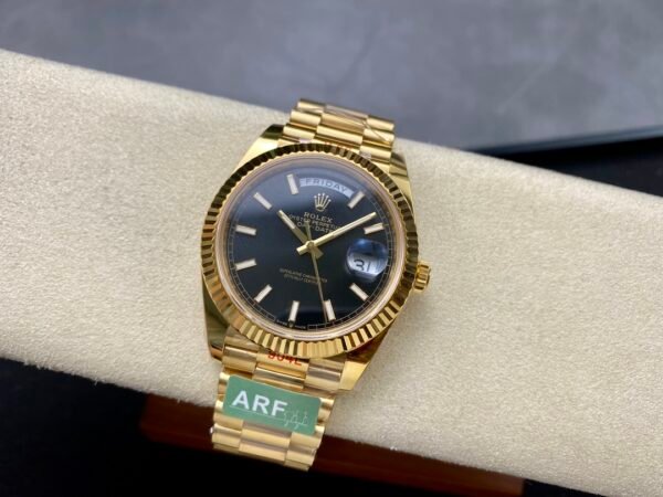 ROLEX DAY-DATE  M228238-0067 ARF