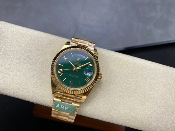 ROLEX DAY-DATE  M228238-0061 ARF