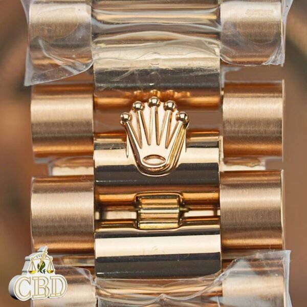 img_fc5322d4_20260128_i1769599094337_605_0_6.jpg ROLEX DAY-DATE M228235-0002 CBD