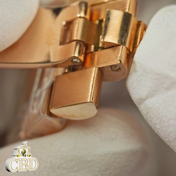 img_fc5322d4_20260128_i1769599094338_8983_0_1.jpg ROLEX DAY-DATE M228235-0002 CBD