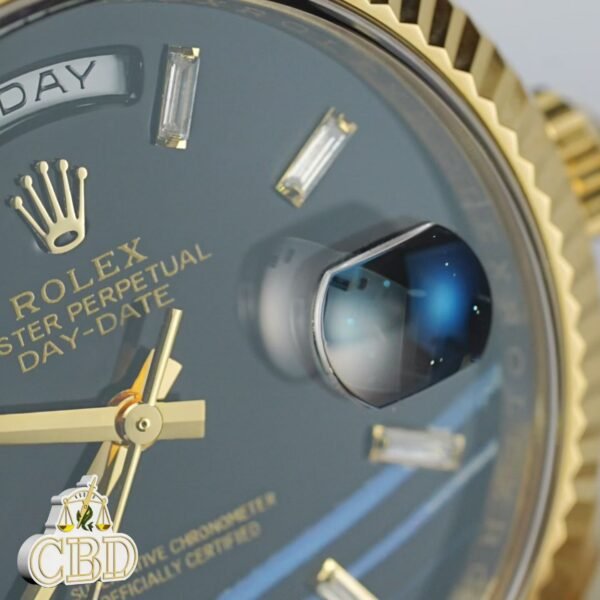 ROLEX DAY-DATE  M228238-0059 CBD