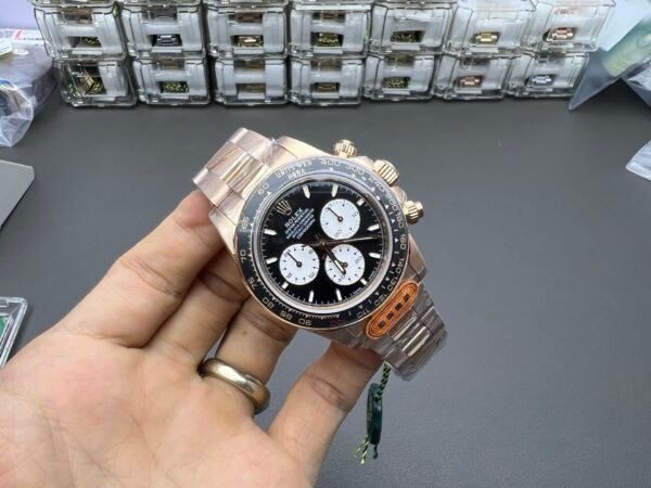 ROLEX COSMOGRAPH DAYTONA  M126529LN