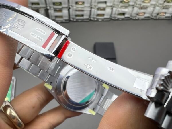 ROLEX DAY-DATE  M228236-0003 CBD