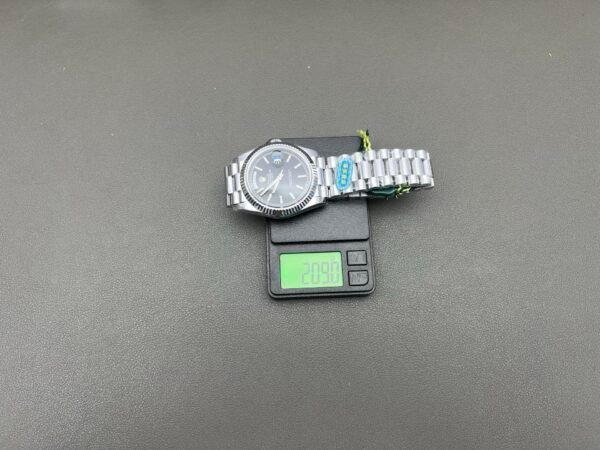 ROLEX DAY-DATE  M228236-0003 CBD