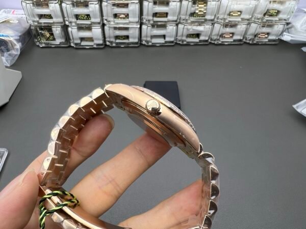 img_fc5322d4_20260322_i1774175734982_4990_0_5.jpg ROLEX DAY-DATE M228345RBR-0006 CBD