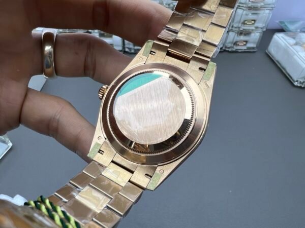 ROLEX DAY-DATE  M228235-0055 CBD