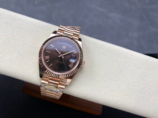 ROLEX DAY-DATE  M228235-0002 ARF