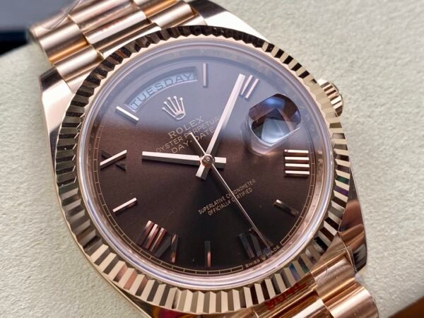 ROLEX DAY-DATE  M228235-0002 ARF