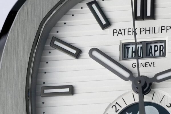 Patek Philippe Nautilus 5726/1A-010 White Dial PPF