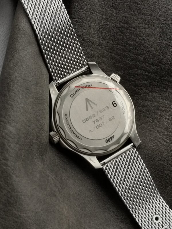 Omega Seamaster Diver 300M 007 210.90.42.20.01.001 VSF