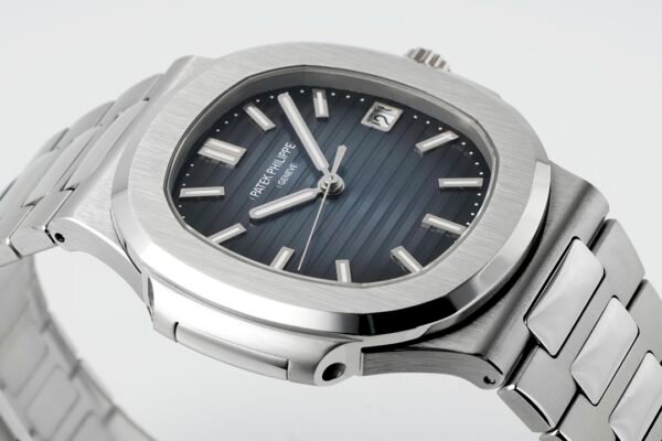 Patek Philippe Nautilus 5811/1G-001 Drak Blue Dial PPF