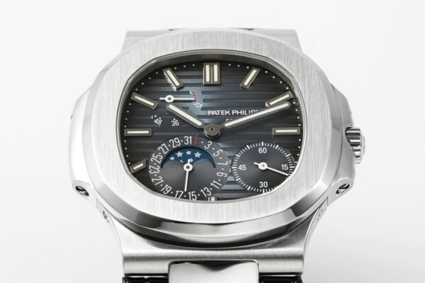 Patek Philippe Nautilus 5712 Drak Blue Dial PPF