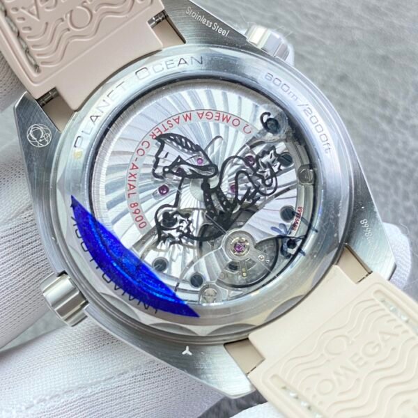 Omega Seamaster Planet Ocean 600M 43.5mm Collection VS Factory