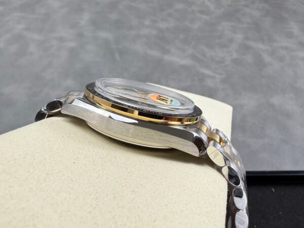 Omega Speedmaster Professional Moonwatch 310.20.42.50.02.001