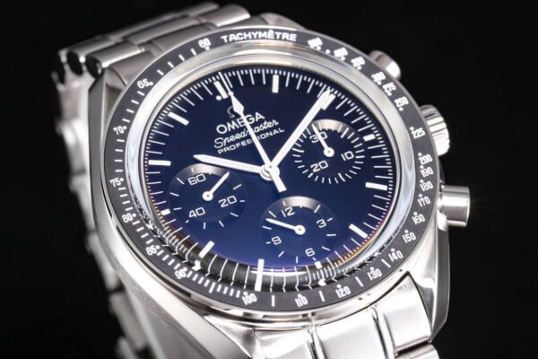Omega Speedmaster Moonwatch 310.30.42.50.01.001 Black Dial