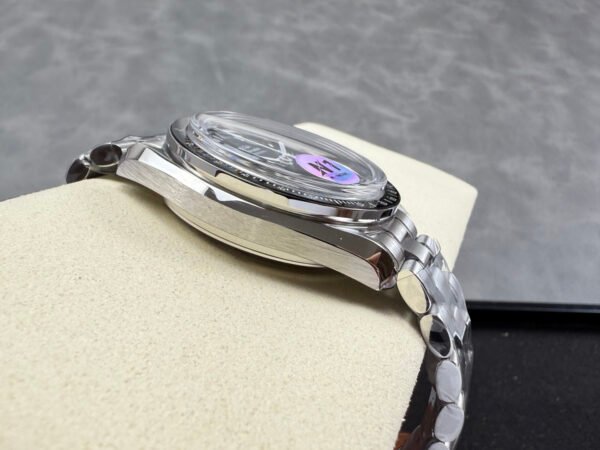Omega Speedmaster Professional Moonwatch 310.30.42.50.01.002