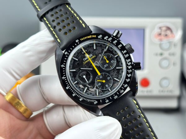 310.92.44.30.01.001 (3) Omega Speedmaster 310.92.44.30.01.001 BLS
