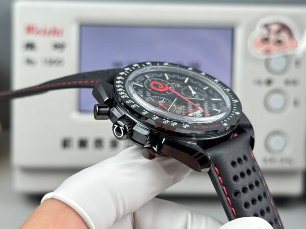 311.92.44.30.01.002 Alinghi Team (7) Omega Speedmaster 311.92.44.30.01.002 Alinghi Team