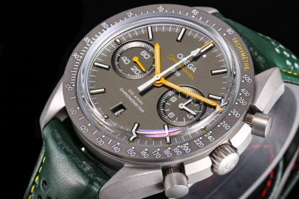 311.92.44.51.99.001 (5) Omega Speedmaster 311.92.44.51.99.001 Grey Dial