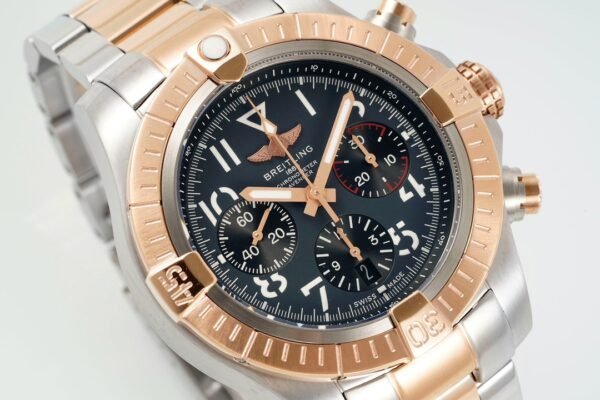 Breitling Avenger B01 Chronograph 45 UB01821A1B1U1 Gray Dial