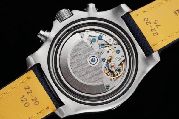 Avenger B01 Chronograph 45 (42) Breitling Avenger B01 Chronograph 45 AB01821A1C1X1 Blue Dial