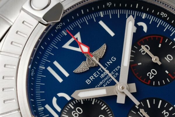 Breitling Avenger B01 Chronograph 45 Blue Dial steel bracelet