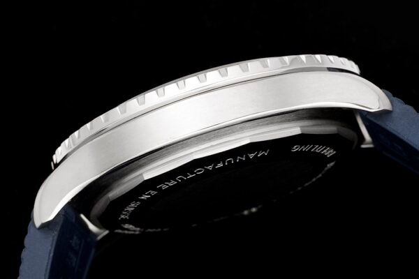 Breitling Superocean Automatic 42 A17375E71C1S1 BLS