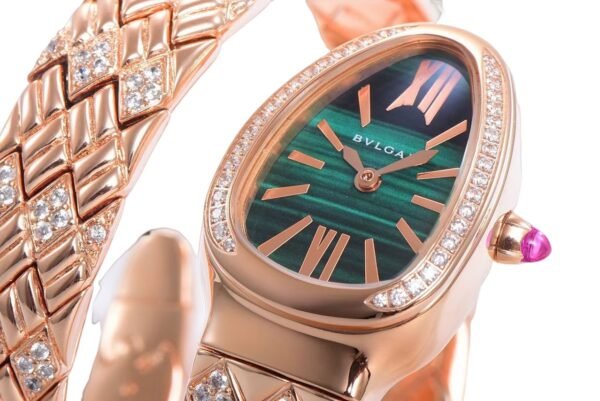 Bvlgari Serpenti Spiga rose gold malachite green diamond bezel