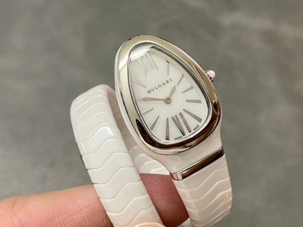 1:1 Super Replica BV Factory Diamond Bezel Mother-of-Pearl Dial Single‑Spiral