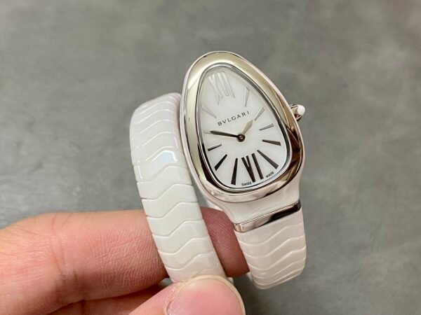 1:1 Super Replica BV Factory Diamond Bezel Mother-of-Pearl Dial Single‑Spiral