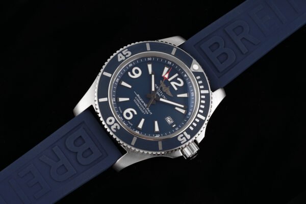 Breitling Superocean Automatic 42 A17366D81C1S1