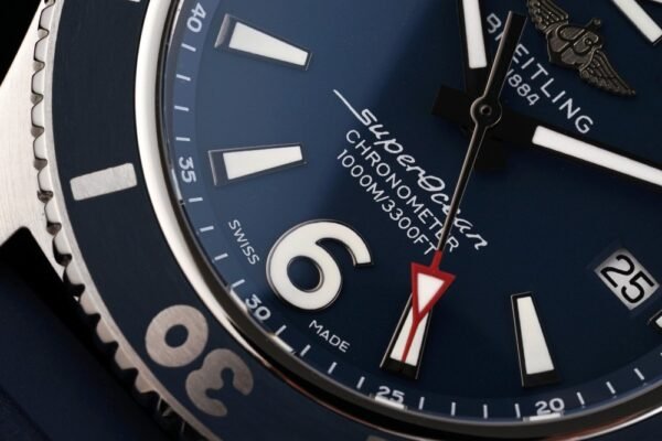 Breitling Superocean Automatic 42 A17366D81C1S1
