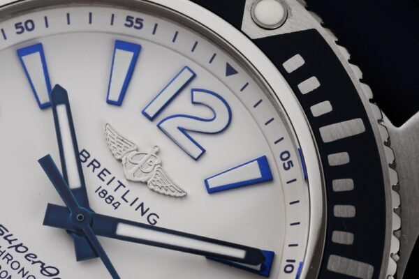 Breitling Superocean Automatic 42 A17366D81A1S1
