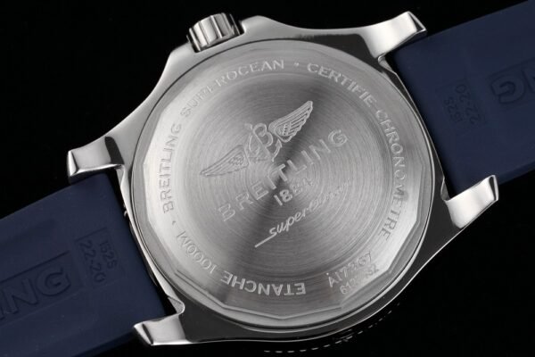 Breitling Superocean Automatic 42 A17366D71B1S1