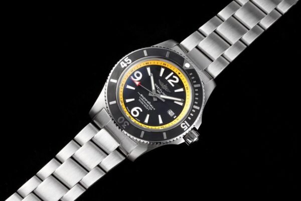 Breitling Superocean Automatic 42 Black and yellow steel bracelet
