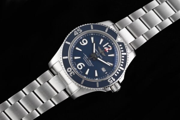 Breitling Superocean Automatic 42 A17366D81C1A1