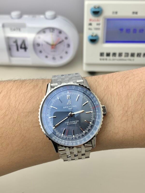 Breitling Navitimer Automatic 41 A17329161C1A1