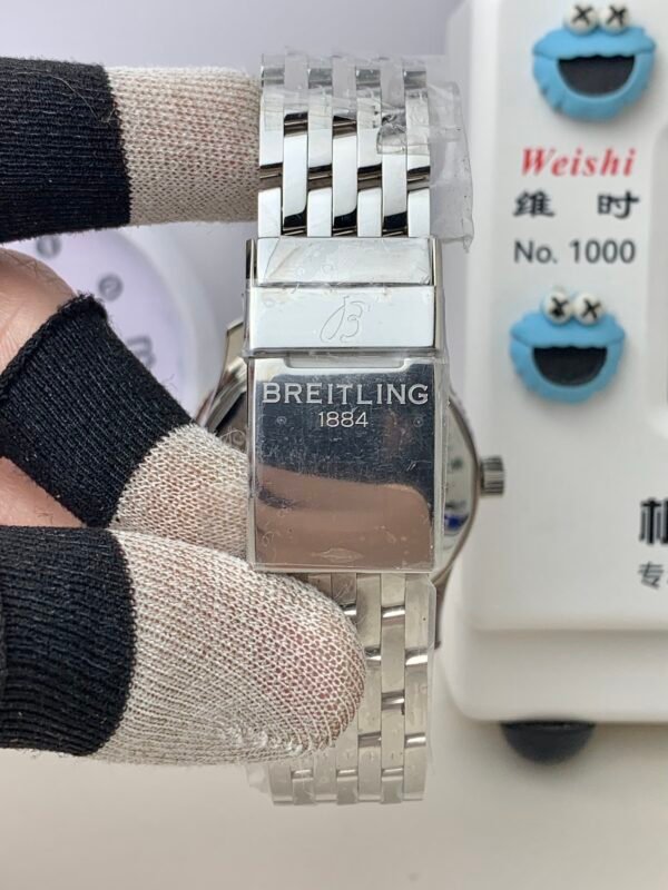 Breitling Navitimer Automatic 41 U17326211M1A1