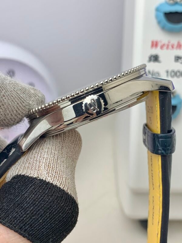 Breitling Navitimer Automatic 41 A17326211C1P4