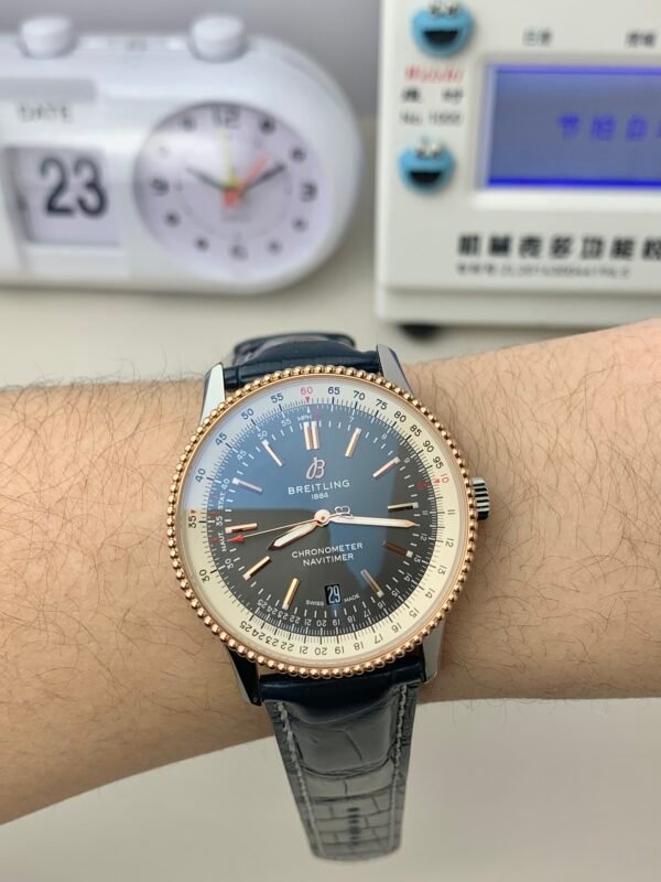Breitling Navitimer Automatic 41 U17326211M1P2