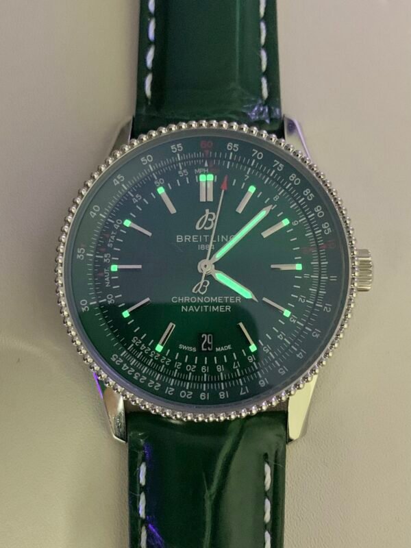 Breitling Navitimer Automatic 41 A17326361L1P2