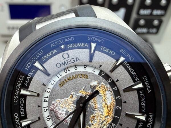 Omega Seamaster Aqua Terra 150M GMT Worldtimer VSF Gray