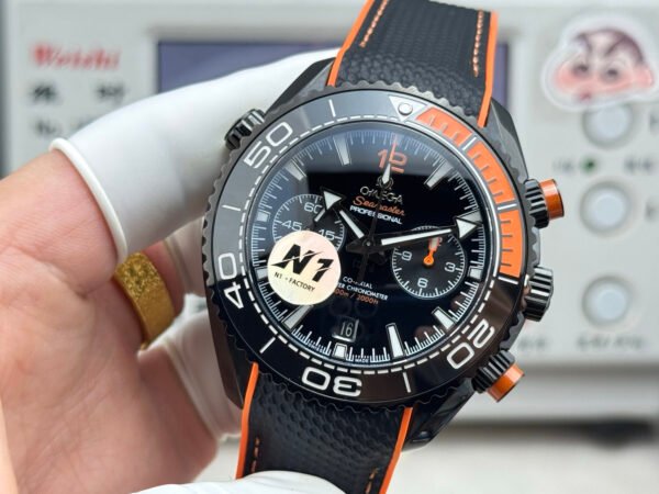 Omega Seamaster Planet Ocean 600M 215.92.46.51.01.001 N1F